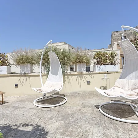 Bed & Breakfast La Loggia Dei Rayno 2*